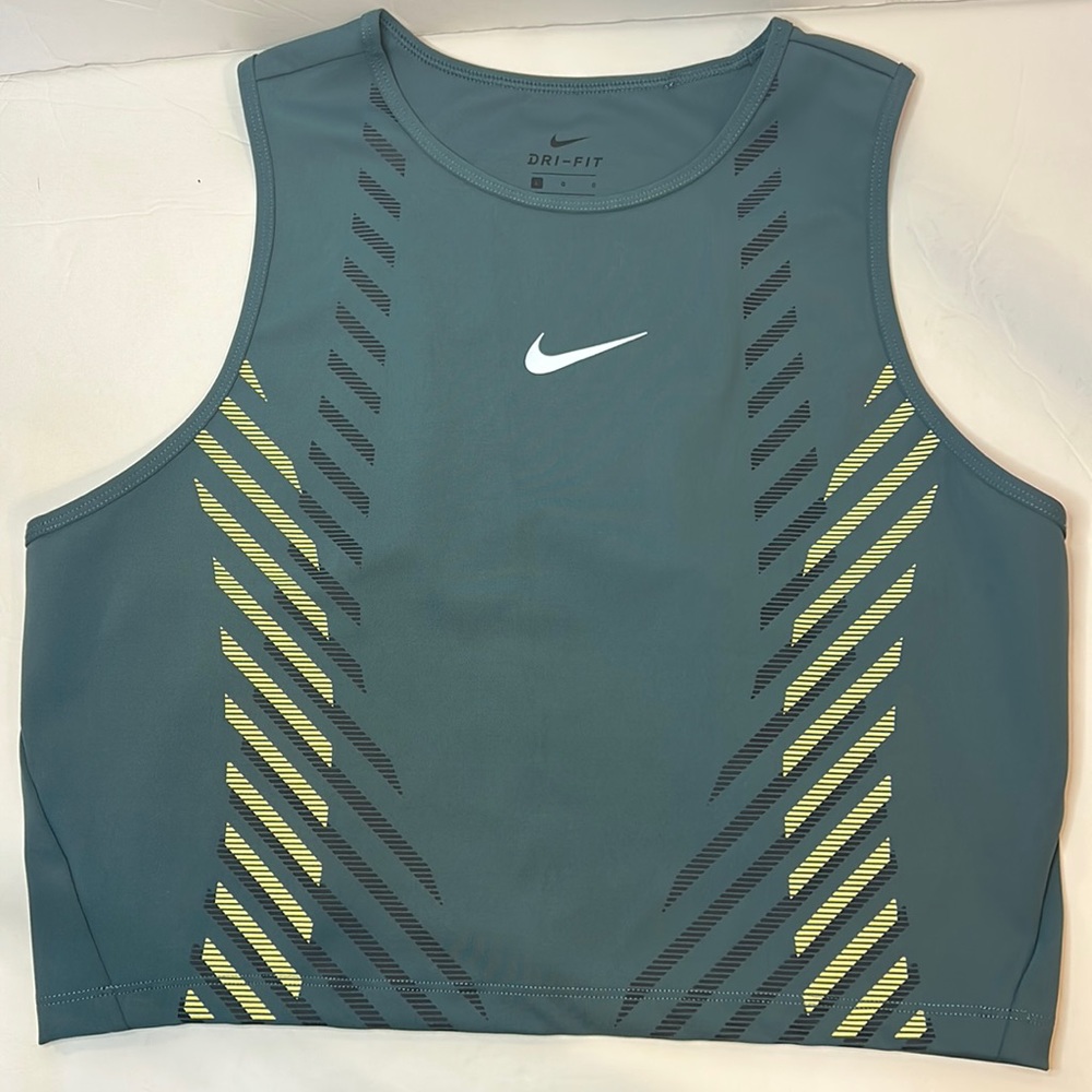 Nike Aeroswift Dri-Fit Women's
Running Singlet Crop Top Lazor Back